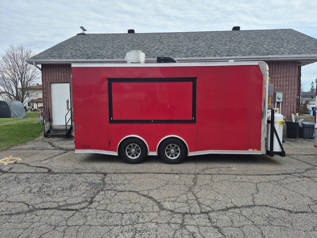 Hillside BBQ commercial food trailer, side view